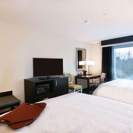 Hampton Inn & Suites Bellevue Downtown/Seattle Zewnętrze zdjęcie