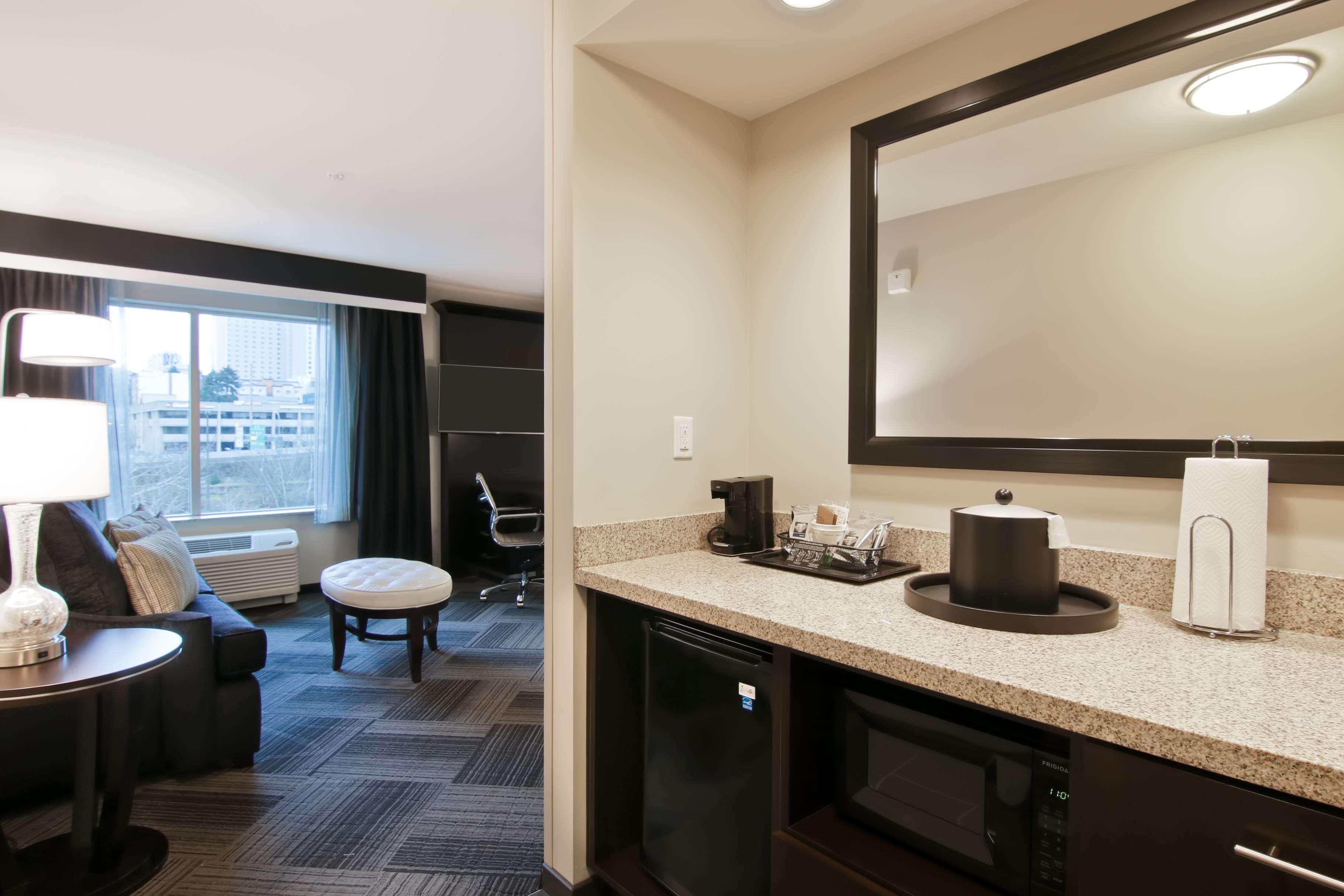 Hampton Inn & Suites Bellevue Downtown/Seattle Zewnętrze zdjęcie