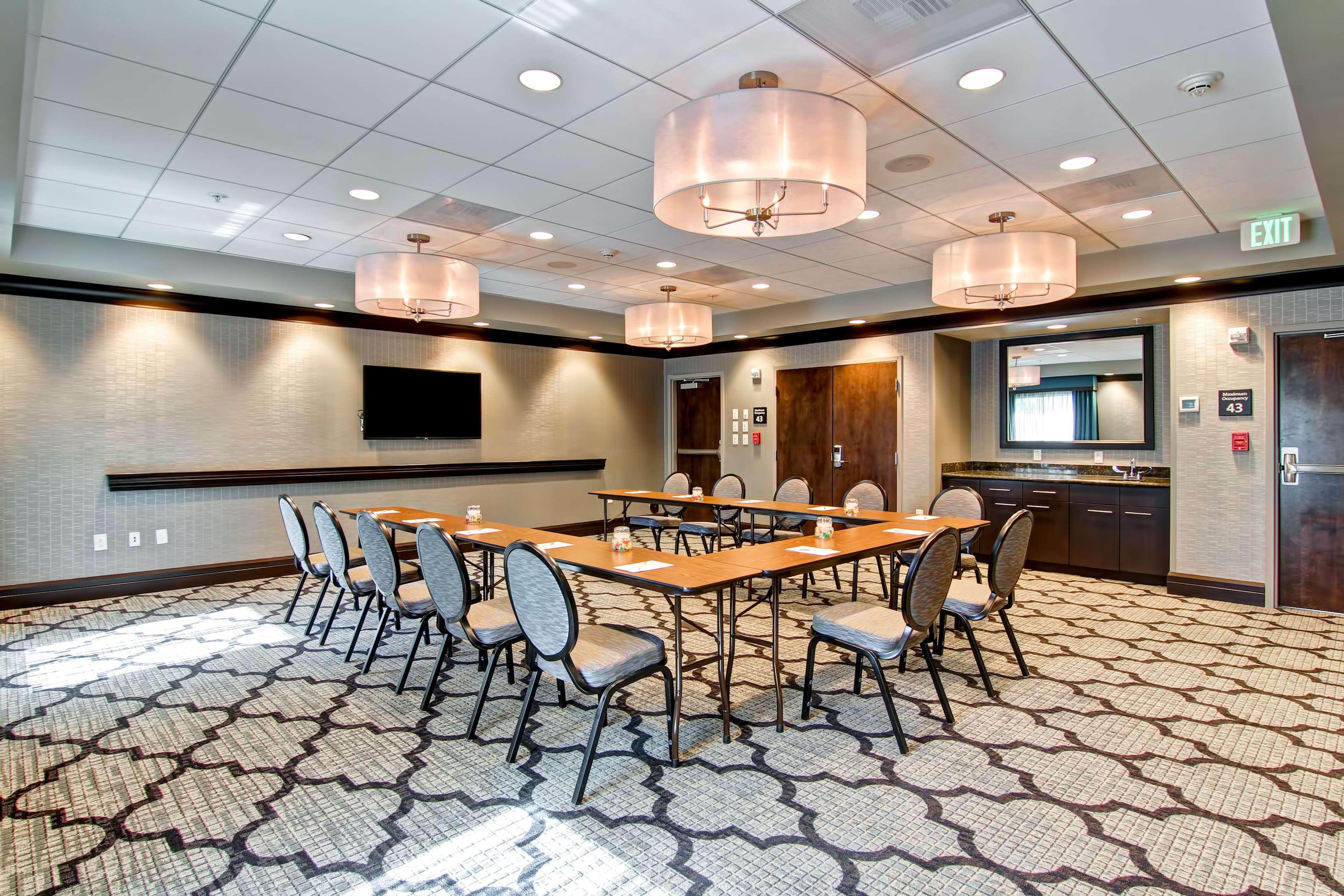 Hampton Inn & Suites Bellevue Downtown/Seattle Zewnętrze zdjęcie