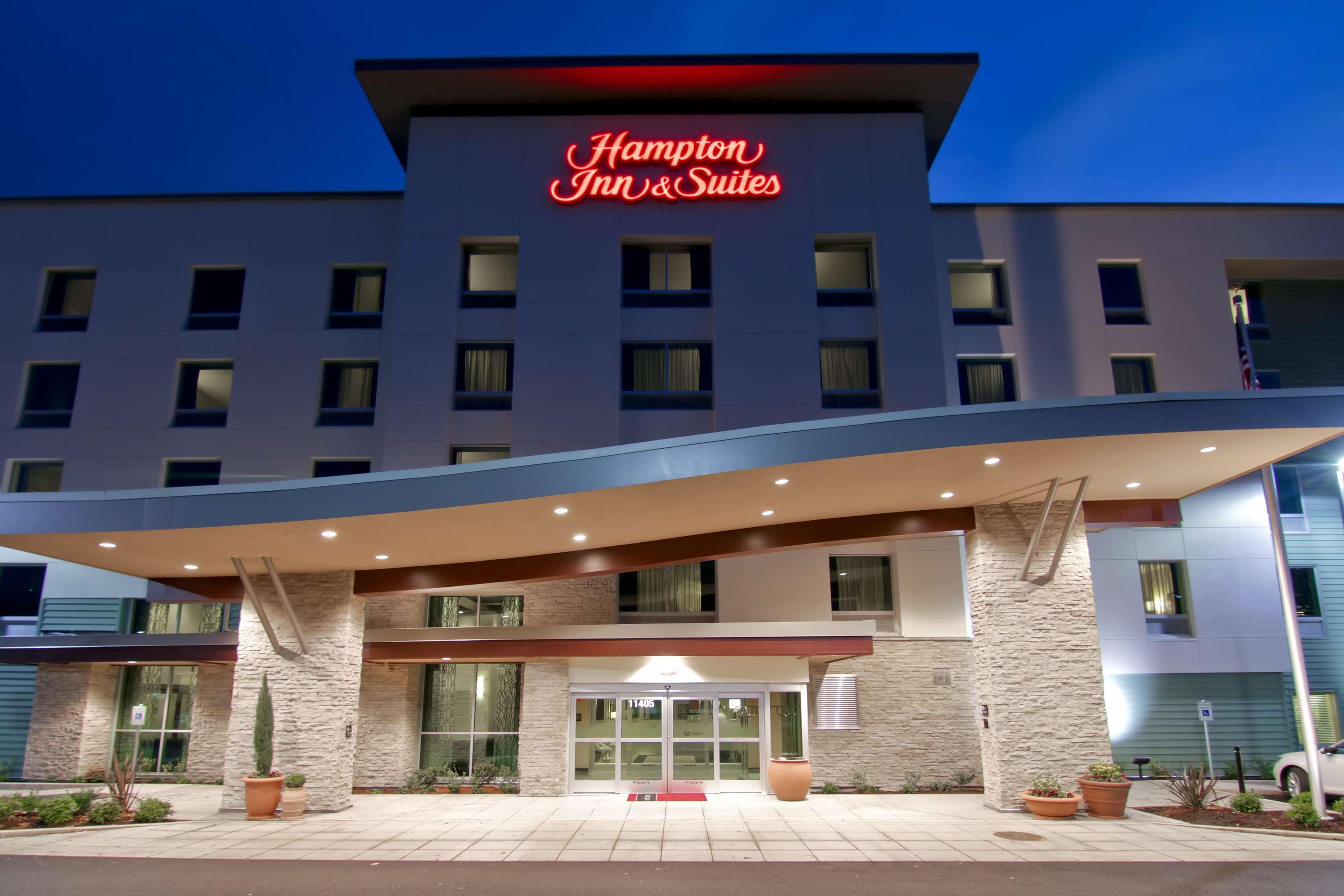 Hampton Inn & Suites Bellevue Downtown/Seattle Zewnętrze zdjęcie
